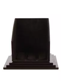 The leather-bound book "The Laws of a Wise Leader"